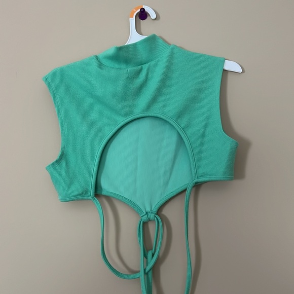 Urban Outfitters Top - Picture 5 of 8